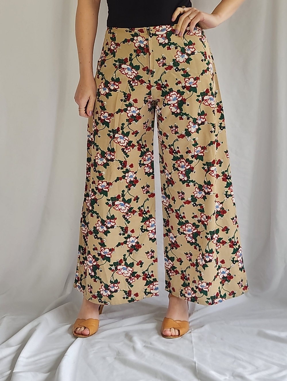 Vintage 70s Tan and Floral Hip Hugger Palazzo Pants